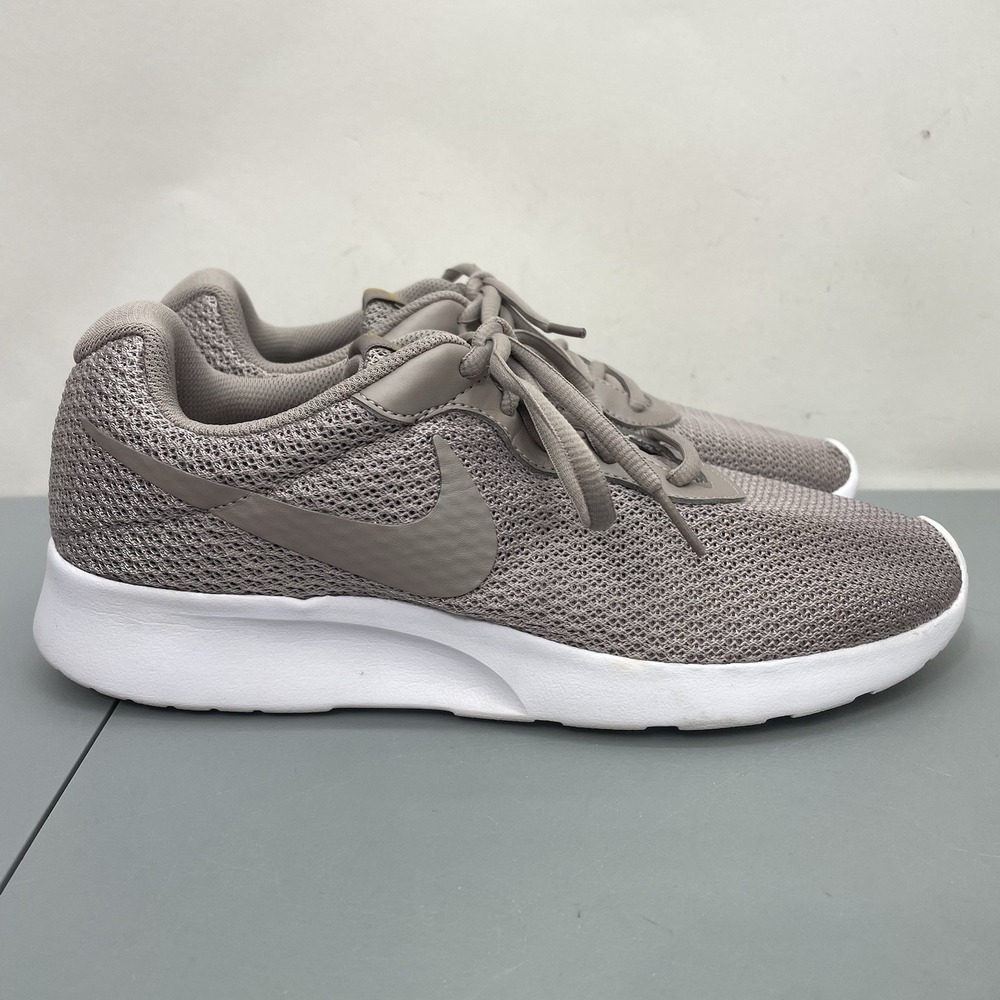 Nike Tanjun Sneakers Shoes Walking Training Casual Taupe Beige Womens 10